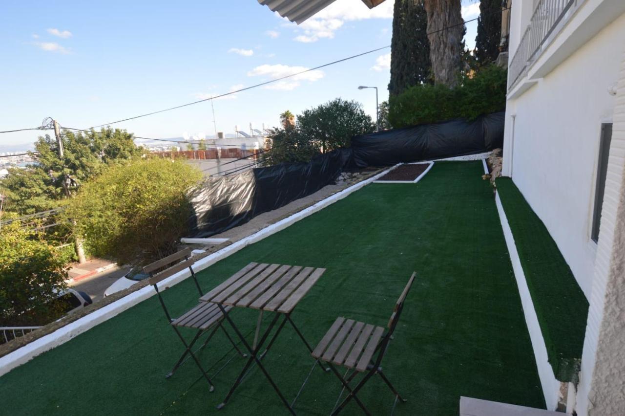 יחידות אירוח נוף המפרץ Apartment Хайфа Екстериор снимка