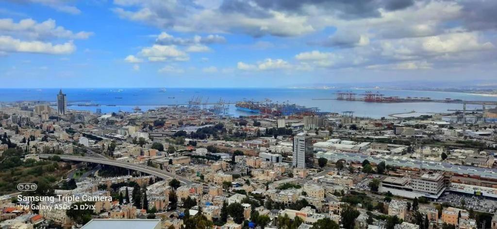 יחידות אירוח נוף המפרץ Apartment Хайфа Екстериор снимка